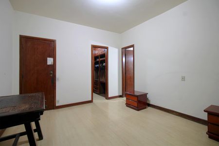 Apartamento à venda com 375m², 4 quartos e 4 vagasSuite 1