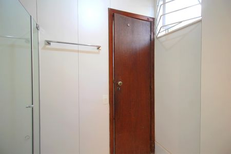 Apartamento à venda com 375m², 4 quartos e 4 vagasBanheiro da Suíte 2