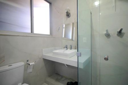 Apartamento à venda com 375m², 4 quartos e 4 vagasBanheiro da Suíte 4