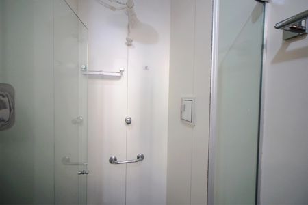 Apartamento à venda com 375m², 4 quartos e 4 vagasBanheiro da Suíte 2