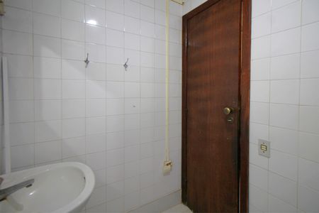 Apartamento à venda com 375m², 4 quartos e 4 vagasBanheiro de serviço