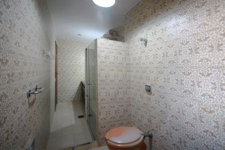 Apartamento à venda com 375m², 4 quartos e 4 vagasBanheiro da Suíte 1