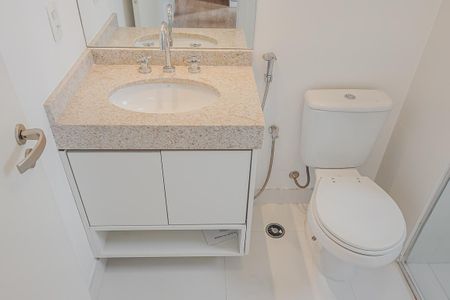 Apartamento à venda com 117m², 3 quartos e 3 vagasBanheiro da Suíte 2