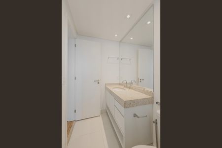 Apartamento à venda com 117m², 3 quartos e 3 vagasBanheiro da Suíte 3
