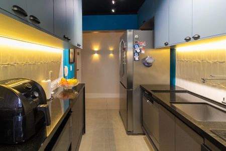 Apartamento à venda com 72m², 2 quartos e 1 vaga Apartamento à venda com 72m², 2 quartos e 1 vagaCozinha