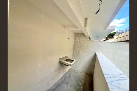 Apartamento à venda com 135m², 4 quartos e 2 vagas Apartamento à venda com 135m², 4 quartos e 2 vagasÁrea de Serviço