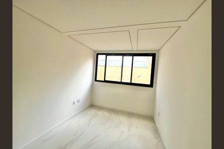 Apartamento à venda com 135m², 4 quartos e 2 vagas Apartamento à venda com 135m², 4 quartos e 2 vagasQuarto
