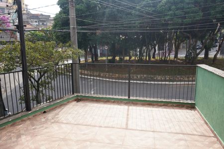 Casa à venda com 300m², 2 quartos e 2 vagasSacada do Quarto