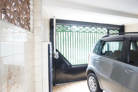 Casa à venda com 300m², 2 quartos e 2 vagasGaragem