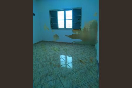 Casa à venda com 98m², 2 quartos e 2 vagas