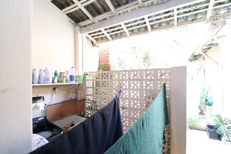 Casa à venda com 192m², 4 quartos e 2 vagasÁrea de Serviço