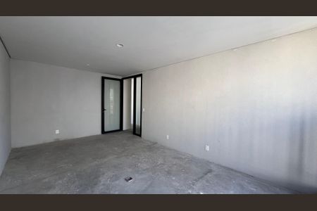 Apartamento à venda com 663m², 3 quartos e 6 vagas Apartamento à venda com 663m², 3 quartos e 6 vagasVaranda 2