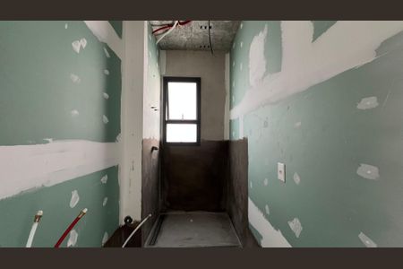 Apartamento à venda com 663m², 3 quartos e 6 vagas Apartamento à venda com 663m², 3 quartos e 6 vagasBanheiro da Suíte 2