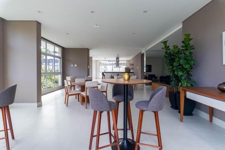 Apartamento para alugar com 74m², 2 quartos e 2 vagas Apartamento para alugar com 74m², 2 quartos e 2 vagasÁrea comum