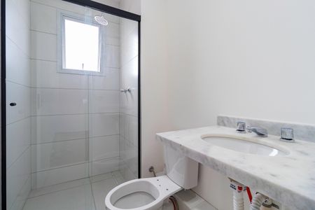 Apartamento para alugar com 74m², 2 quartos e 2 vagas Apartamento para alugar com 74m², 2 quartos e 2 vagasBanheiro