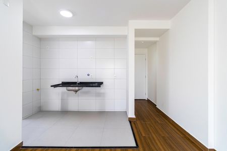 Apartamento para alugar com 74m², 2 quartos e 2 vagas Apartamento para alugar com 74m², 2 quartos e 2 vagasCozinha