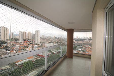 Apartamento à venda com 114m², 3 quartos e 4 vagasSala - Varanda