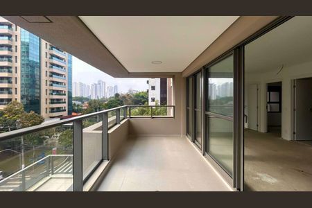 Apartamento à venda com 81m², 2 quartos e 1 vagaVaranda