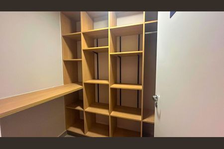 Apartamento à venda com 81m², 2 quartos e 1 vagaÁrea comum