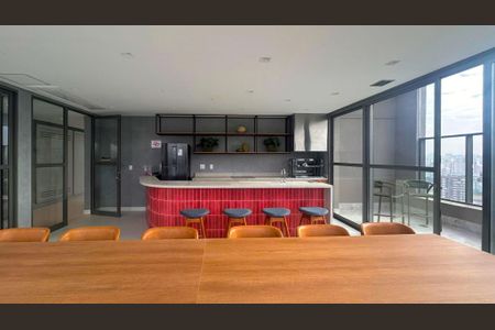 Apartamento à venda com 81m², 2 quartos e 1 vagaÁrea comum