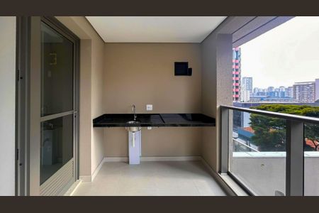 Apartamento à venda com 81m², 2 quartos e 1 vagaVaranda