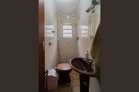 Casa à venda com 230m², 3 quartos e 1 vaga Casa à venda com 230m², 3 quartos e 1 vagaBanheiro 2