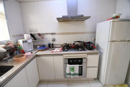 Casa à venda com 450m², 5 quartos e 2 vagasCozinha