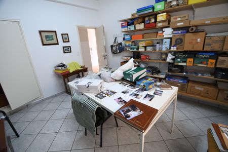 Casa à venda com 450m², 5 quartos e 2 vagasCasa 2 - Quarto 2