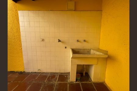 Casa à venda com 80m², 2 quartos e 1 vaga Casa à venda com 80m², 2 quartos e 1 vagaÁrea de Serviço