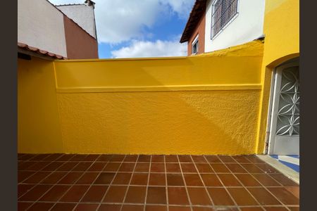 Casa à venda com 80m², 2 quartos e 1 vaga Casa à venda com 80m², 2 quartos e 1 vagaQuintal