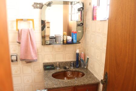 Casa à venda com 140m², 3 quartos e 2 vagasBanheiro da Suíte 3