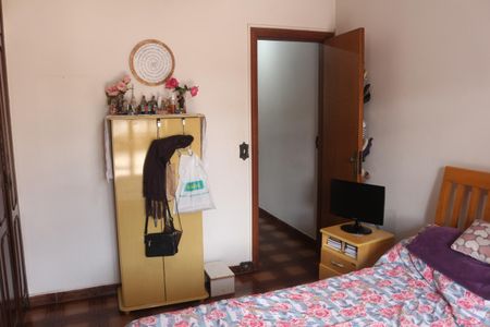 Casa à venda com 140m², 3 quartos e 2 vagasSuíte 1