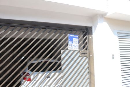 Casa à venda com 140m², 3 quartos e 2 vagasPlaquinha