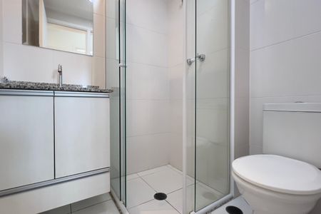 Apartamento à venda com 68m², 2 quartos e 1 vaga Apartamento à venda com 68m², 2 quartos e 1 vagaBanheiro Social