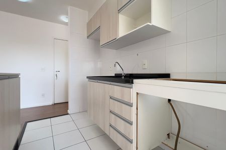 Apartamento à venda com 68m², 2 quartos e 1 vaga Apartamento à venda com 68m², 2 quartos e 1 vagaCozinha e Área de Serviço