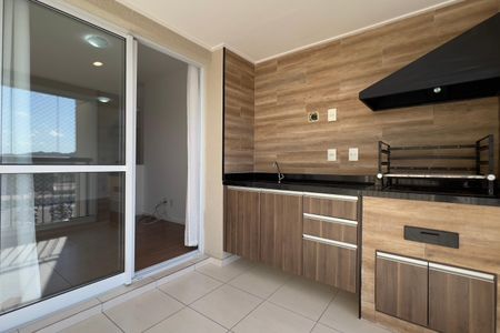 Apartamento à venda com 68m², 2 quartos e 1 vaga Apartamento à venda com 68m², 2 quartos e 1 vagaVaranda gourmet