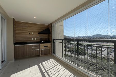 Apartamento à venda com 68m², 2 quartos e 1 vaga Apartamento à venda com 68m², 2 quartos e 1 vagaVaranda gourmet