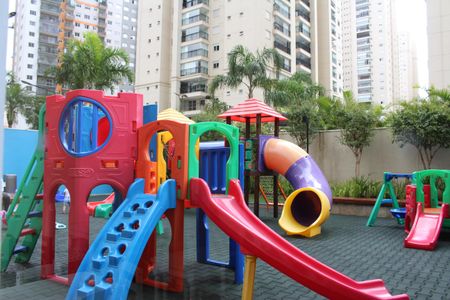 Apartamento à venda com 68m², 2 quartos e 1 vagaPlayground