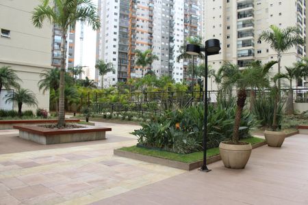 Apartamento à venda com 68m², 2 quartos e 1 vagaÁrea comum