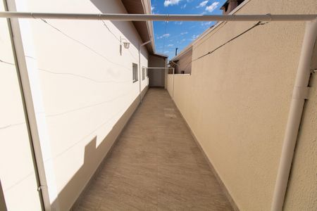 Casa à venda com 212m², 4 quartos e 2 vagasÁrea Externa