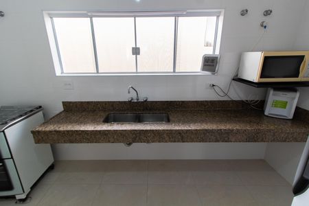 Casa à venda com 212m², 4 quartos e 2 vagasCozinha