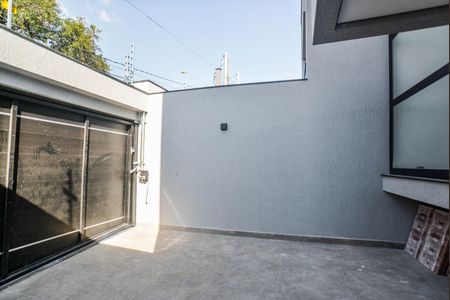 Casa à venda com 120m², 3 quartos e 3 vagas Casa à venda com 120m², 3 quartos e 3 vagasGaragem