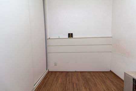 Casa à venda com 250m², 4 quartos e 4 vagas Casa à venda com 250m², 4 quartos e 4 vagasQuarto 1