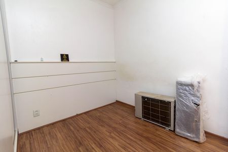 Casa à venda com 250m², 4 quartos e 4 vagas Casa à venda com 250m², 4 quartos e 4 vagasQuarto 1