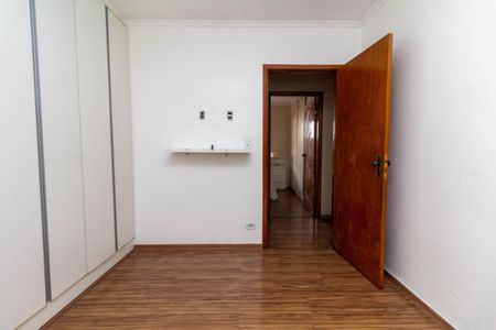 Casa à venda com 250m², 4 quartos e 4 vagas Casa à venda com 250m², 4 quartos e 4 vagasQuarto 2