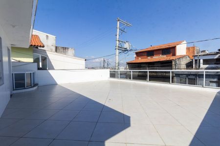 Casa à venda com 250m², 4 quartos e 4 vagas Casa à venda com 250m², 4 quartos e 4 vagasÁrea Externa