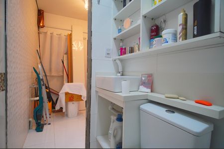 Casa à venda com 200m², 4 quartos e 4 vagasBanheiro 3