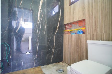 Casa à venda com 200m², 4 quartos e 4 vagas Casa à venda com 200m², 4 quartos e 4 vagasBanheiro 2