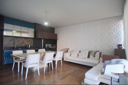 Casa à venda com 200m², 4 quartos e 4 vagasEspaço Gourmet