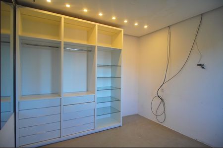 Casa à venda com 200m², 4 quartos e 4 vagasQuarto 1